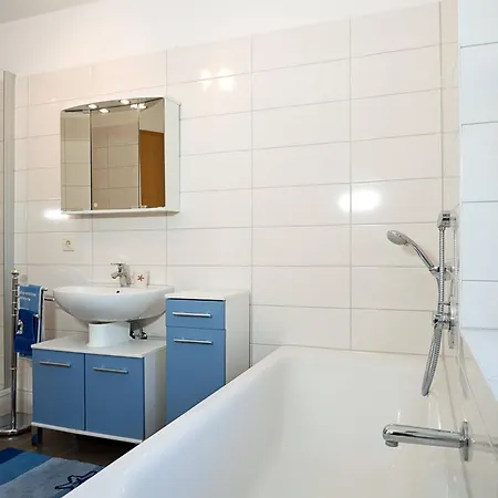 Kranichrast 1 Whg 2 Apartman *